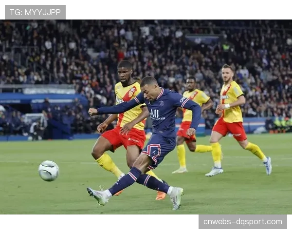 法甲联合联合国儿童基金会推出“足球反歧视”公益宣传片，全联盟球员参与录制
